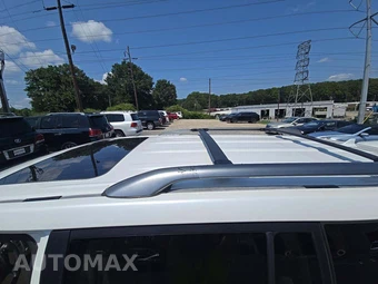 2015 Lexus LX 570 - miniatura 9