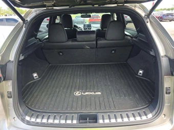 2015 Lexus NX 200t F SPORT - miniatura 11