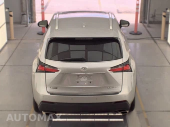 2015 Lexus NX 200t F SPORT - miniatura 5