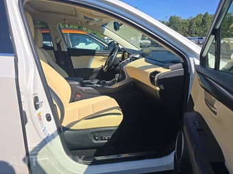 2015 Lexus NX 200t – miniatura 8