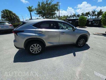 2015 Lexus NX 200t – miniatura 4