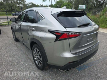 2015 Lexus NX 200t – miniatura 2