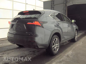 2015 Lexus NX 300h - miniatura 4
