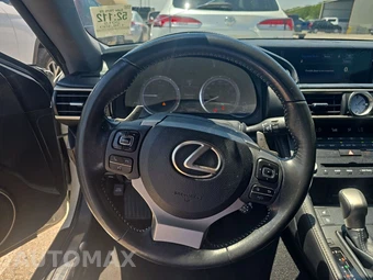 2015 Lexus RC 350 – miniatura 10