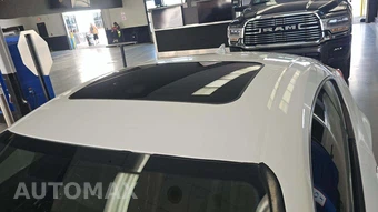 2015 Lexus RC 350 – miniatura 17