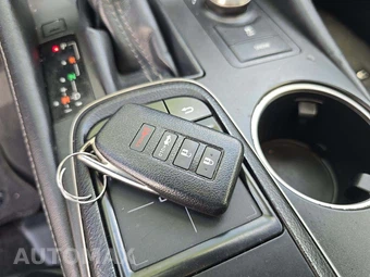 2015 Lexus RC 350 – miniatura 8