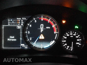 2015 Lexus RC F – miniatura 12