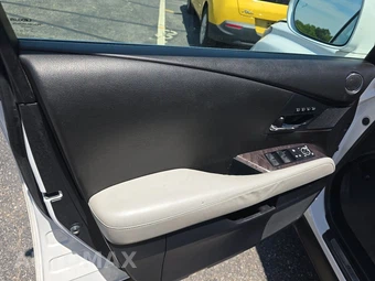 2015 Lexus RX 350 – miniatura 9