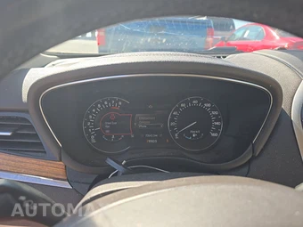 2015 Lincoln MKC – miniatura 12