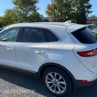 2015 Lincoln MKC Base - miniatura 7