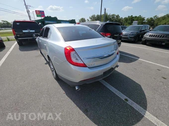 2015 Lincoln MKS – miniatura 2