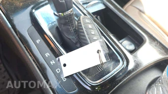 2015 Lincoln MKS - miniatura 18