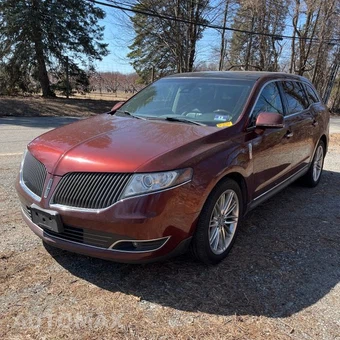 2015 Lincoln MKT EcoBoost – miniatura 2