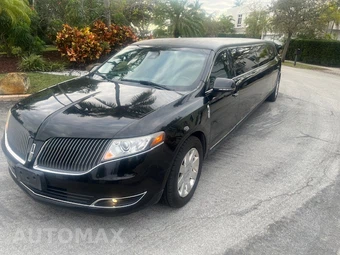 2015 Lincoln MKT w/Limo Pkg - car from the USA, Manheim Buy-Now listing at AUTOMAX