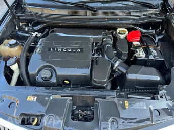 2015 Lincoln MKT w/Livery Pkg – miniatura 10
