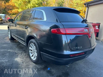 2015 Lincoln MKT w/Livery Pkg – miniatura 4