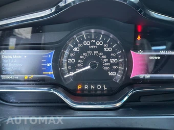 2015 Lincoln MKT w/Livery Pkg – miniatura 8