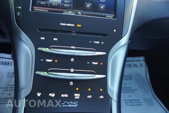 2015 Lincoln MKZ - miniatura 29