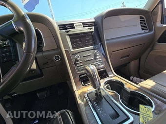 2015 Lincoln Navigator - miniatura 10