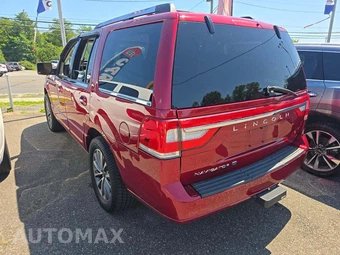 2015 Lincoln Navigator - miniatura 2