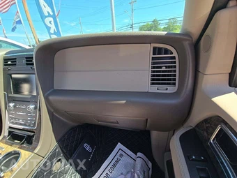 2015 Lincoln Navigator - miniatura 20