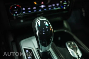 2015 Maserati Ghibli – miniatura 17