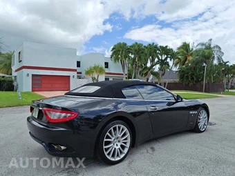 2015 Maserati GranTurismo Convertible - miniatura 13
