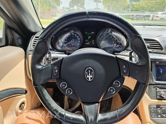 2015 Maserati GranTurismo Convertible - miniatura 32