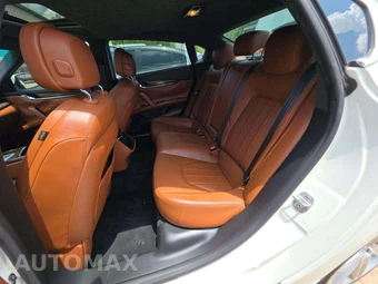 2015 Maserati Quattroporte S Q4 – miniatura 13