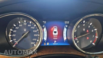 2015 Maserati Quattroporte S Q4 – miniatura 18