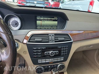 2015 Mercedes-Benz C 250 Coupe – miniatura 11