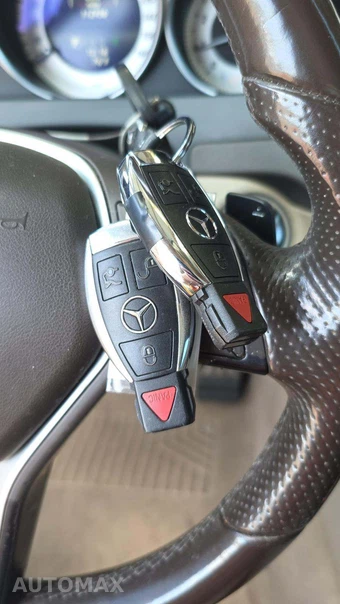 2015 Mercedes-Benz C 250 Coupe – miniatura 16