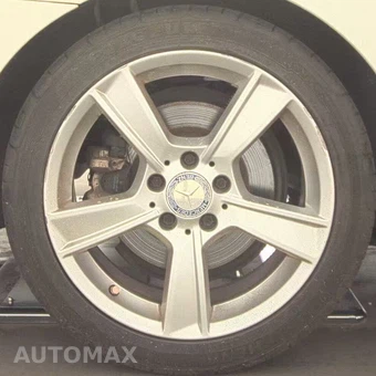 2015 Mercedes-Benz C 250 Coupe – miniatura 9