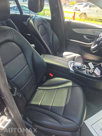 2015 Mercedes-Benz C 300 4MATIC Sedan – miniatura 18