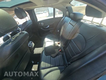 2015 Mercedes-Benz C 300 4MATIC Sedan – miniatura 13