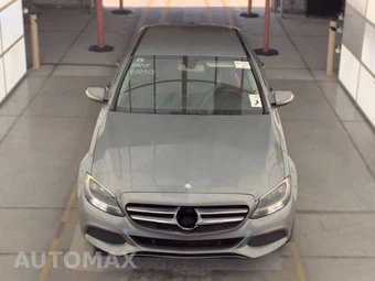 2015 Mercedes-Benz C 300 4MATIC Sedan - miniatura 2