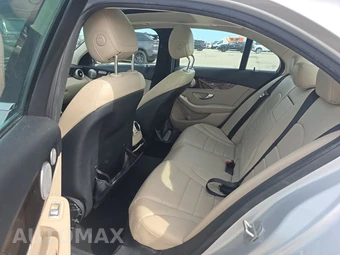 2015 Mercedes-Benz C 300 4MATIC Sedan - miniatura 18