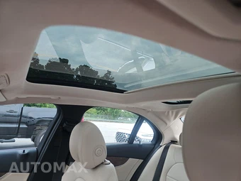 2015 Mercedes-Benz C 300 4MATIC Sedan – miniatura 17