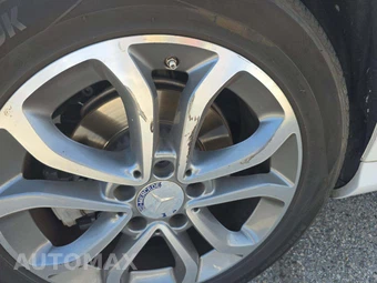 2015 Mercedes-Benz C 300 4MATIC Sedan – miniatura 25