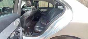 2015 Mercedes-Benz C 300 4MATIC Sedan - miniatura 17