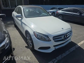 2015 Mercedes-Benz C 300 4MATIC Sedan - miniatura 3