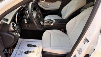 2015 Mercedes-Benz C 300 4MATIC Sedan - miniatura 10
