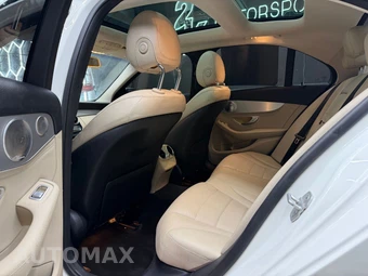 2015 Mercedes-Benz C 300 4MATIC Sedan – miniatura 13