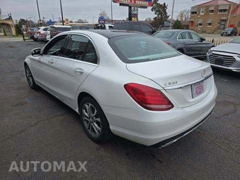 2015 Mercedes-Benz C 300 4MATIC Sedan – miniatura 2