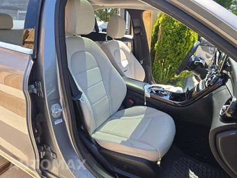 2015 Mercedes-Benz C 300 4MATIC Sedan – miniatura 18