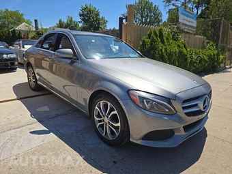 2015 Mercedes-Benz C 300 4MATIC Sedan – miniatura 4