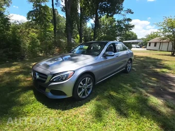 2015 Mercedes-Benz C 300 4MATIC Sedan