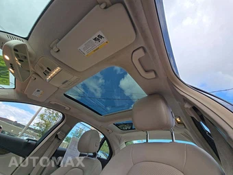 2015 Mercedes-Benz C 300 4MATIC Sedan w/Luxury Pkg - miniatura 11