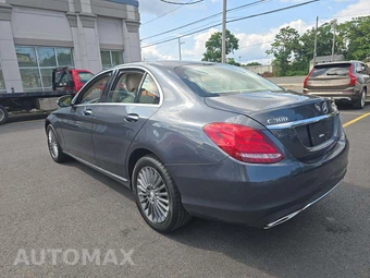 2015 Mercedes-Benz C 300 4MATIC Sedan w/Luxury Pkg - miniatura 2