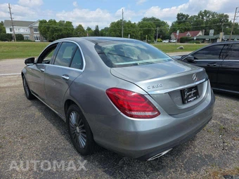 2015 Mercedes-Benz C 300 4MATIC Sedan w/Luxury Pkg - miniatura 2